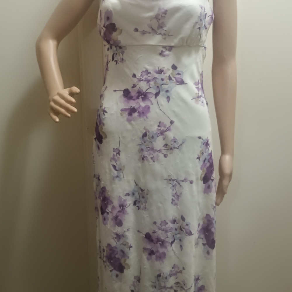 Elegant Be Smart Floral Maxi Dress in Purple and White